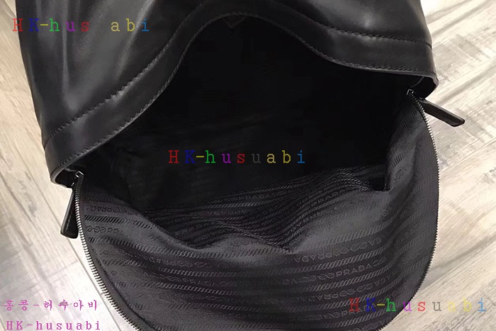 NEW  Ż  PR1557-1