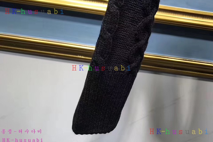 NEW  몽클레어  남성용 니트 M77451