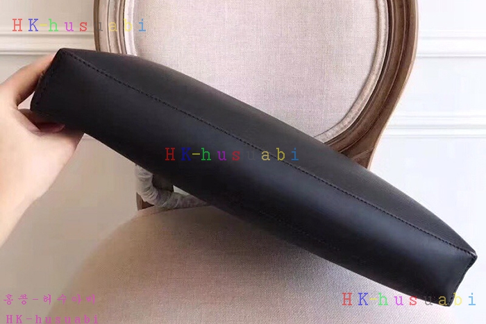 ★미러급★루이비통 포르트 도큐멍 주르 M50163