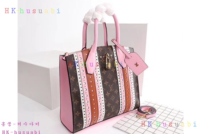 NEW  루이비통 시티 스티머 M43493