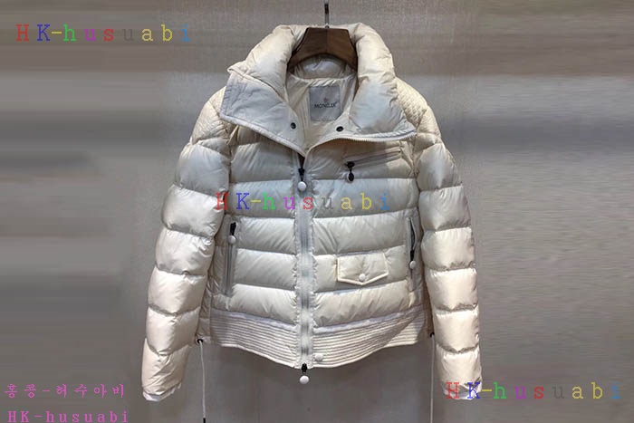 NEW 몽클레어 여성용패딩 M 658034