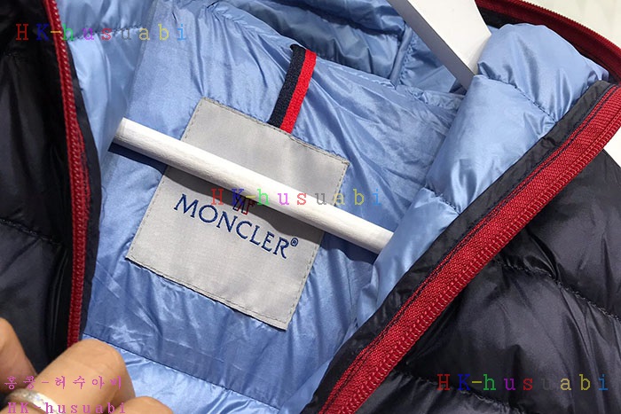 NEW 몽클레어 패딩 신상 M 12470042