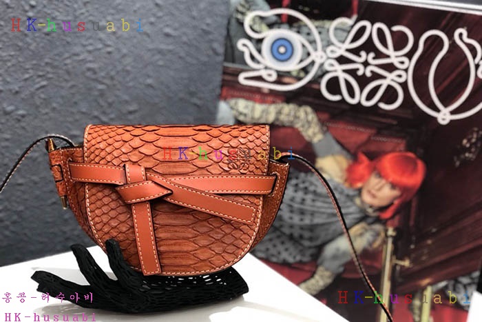 ★미러급★ 로에베 게이트 미니백 LW 889559