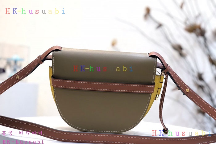 ★미러급★ 로에베 게이트백 LW 814410