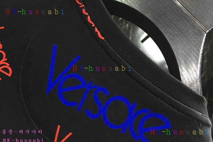 NEW 베르사체 남성용 반팔티 V 573342