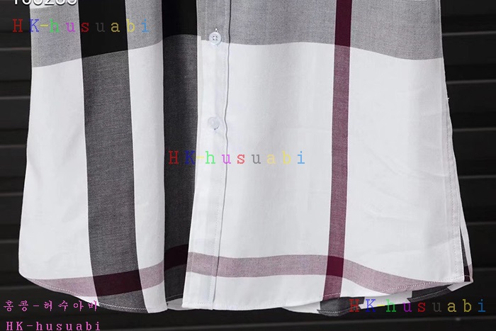 NEW 버버리 남성용 반팔티 BB 870153