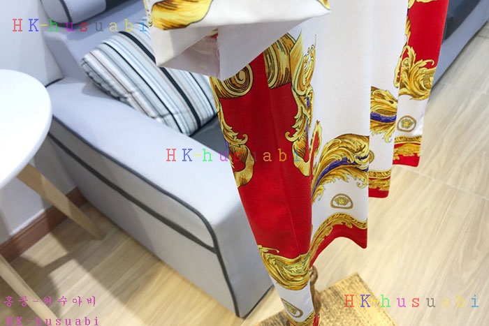 NEW 베르사체 반팔티 신상 F 877772