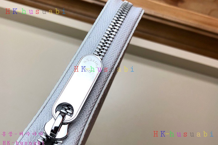 ★미러급★ 루이비통 지피 월릿 M67824