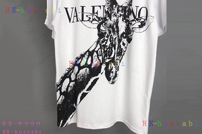 NEW 발렌티노 반팔티 신상 V 972222