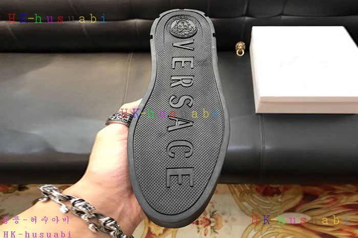 NEW 베르사체 남성용 신발 V 470073