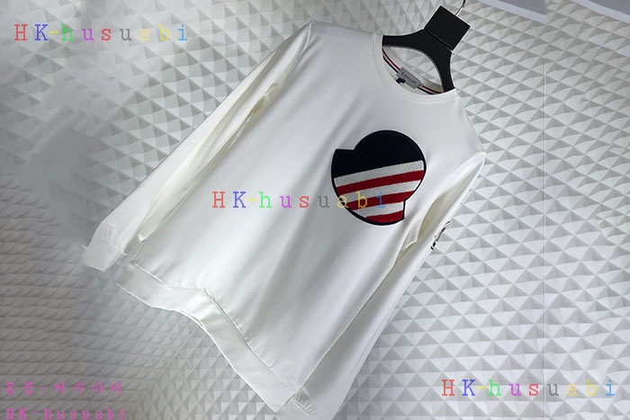 NEW 몽클레어 긴팔티 신상 M 370033