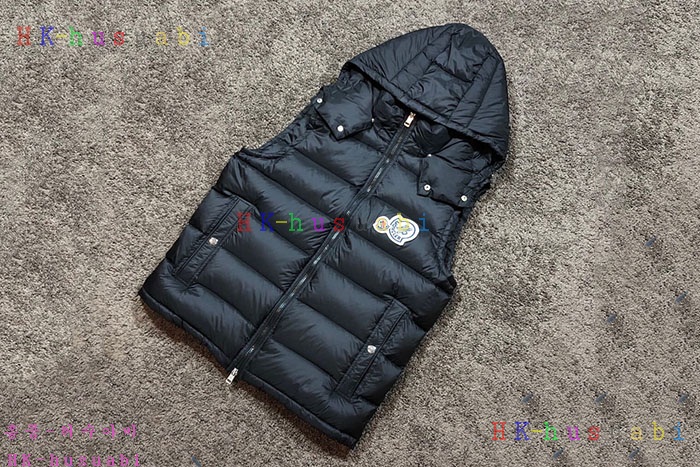 NEW 몽클레어 패딩조끼 신상 M 4722215