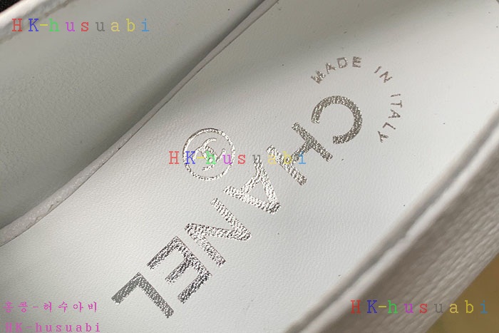 NEW 샤넬  신발 신상 CH 2225944