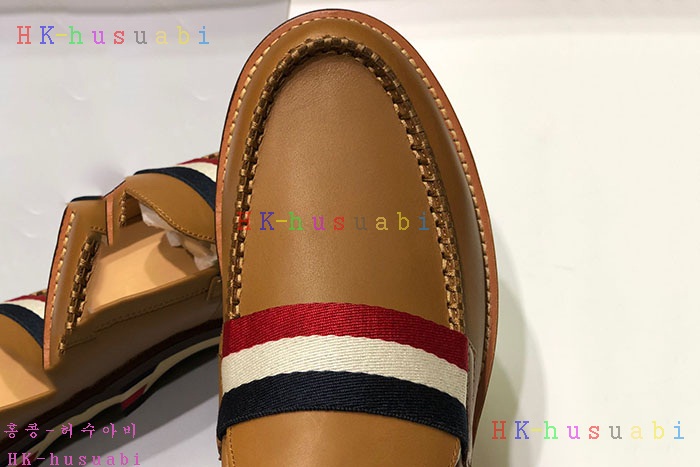 NEW 몽클레어 신발 M 3542226