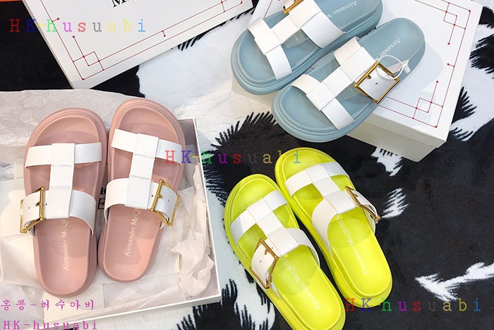 NEW  알렉산더 맥퀸 신발 신상 M 247220