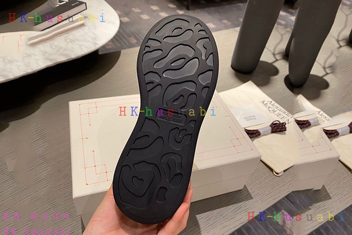 NEW 알렉산더맥퀸  신발 신상 M252228