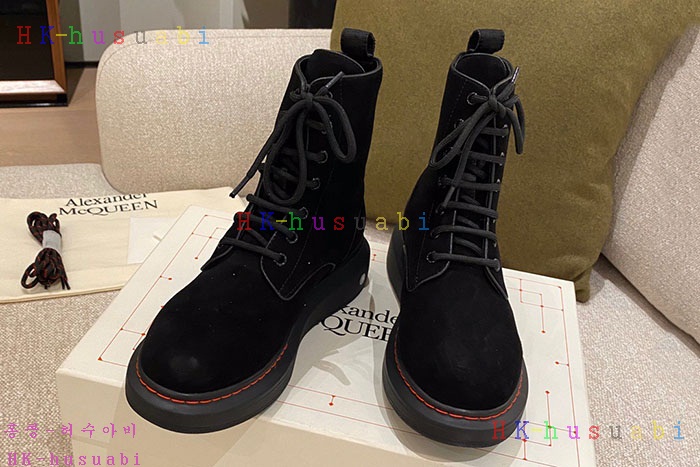 NEW 알렉산더맥퀸  신발 신상 M252228