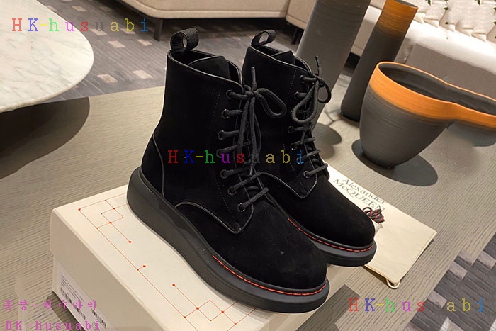 NEW 알렉산더맥퀸  신발 신상 M252228