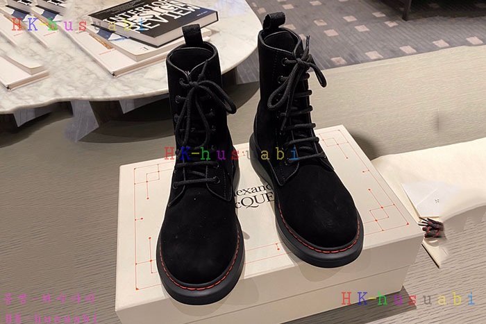 NEW 알렉산더맥퀸  신발 신상 M252228