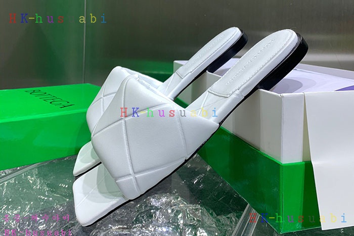 NEW 보테가베네타 신발 신상 BV 725571