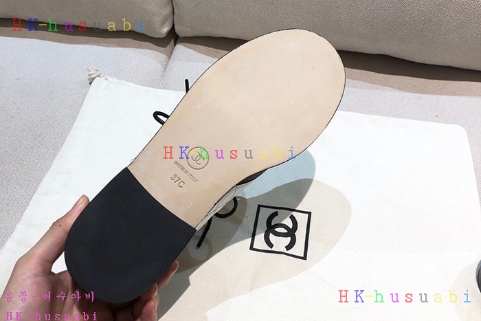 NEW 샤넬 로퍼 신상 C 4276645