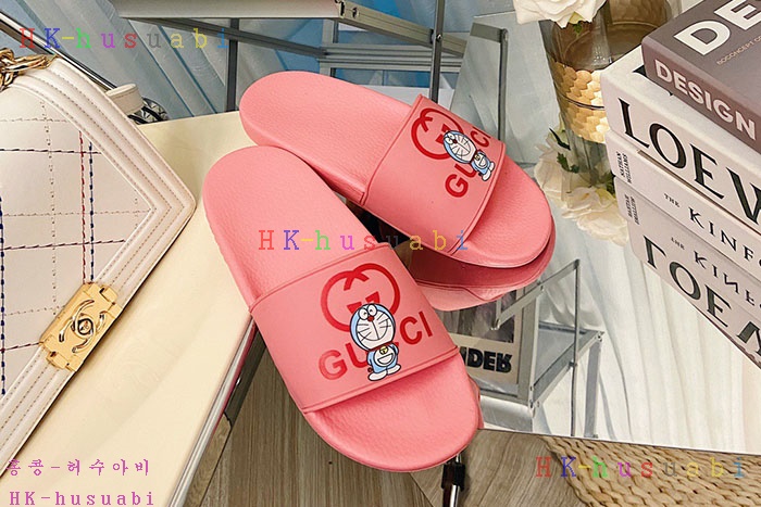 NEW 구찌 슬리퍼 신상  G 3637718