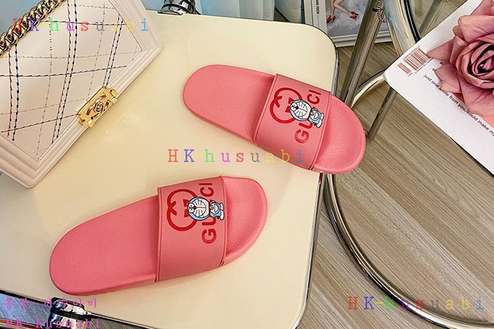 NEW 구찌 슬리퍼 신상  G 3637718
