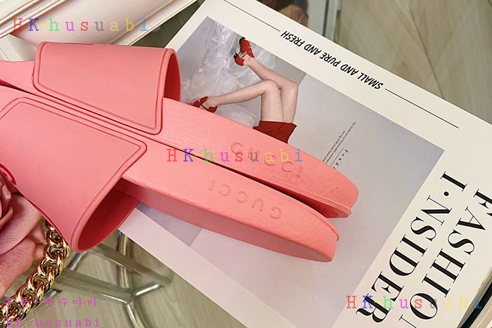 NEW 구찌 슬리퍼 신상  G 3637718