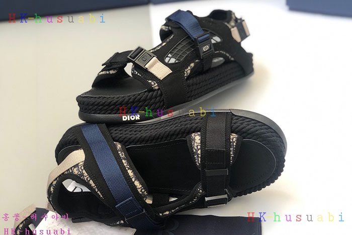 NEW 디올 샌들 신상 DR 5724427