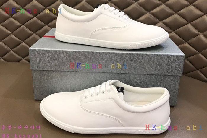 NEW 프라다 스니커즈 신상 P 857727