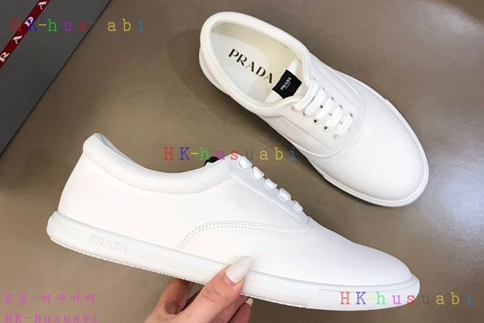 NEW 프라다 스니커즈 신상 P 857727