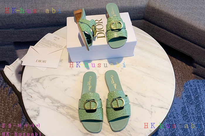 NEW 디올 샌들 신상 DR 872254