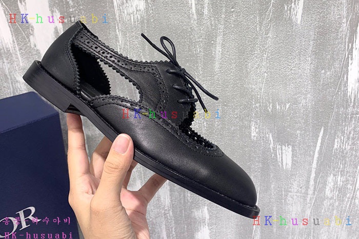NEW 디올 로퍼 신상 DR 556605