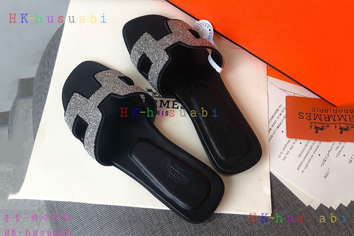 NEW 에르메스 샌들 신상 H 55252287