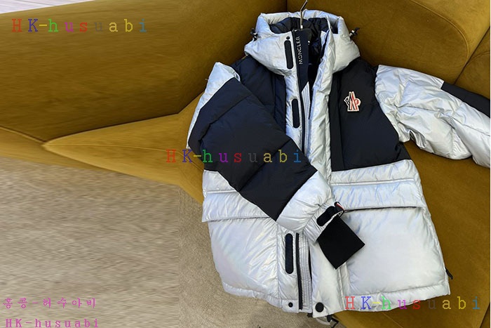 NEW 몽클레어 패딩 신상 M 8857281
