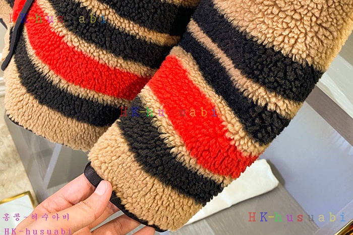 NEW 버버리 자켓 신상 BB  1245548
