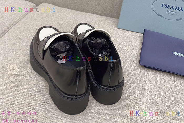 NEW 프라다 신발 신상 P 255540