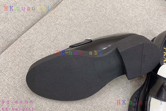 NEW 프라다 신발 신상 P 255540