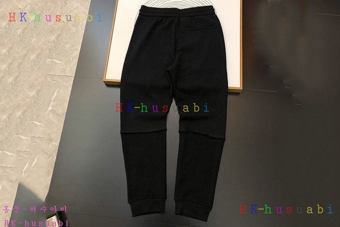 NEW 몽클레어 바지 신상 M 8857440