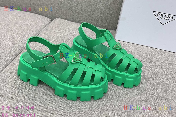 NEW 프라다 샌들 신상 P 7140441
