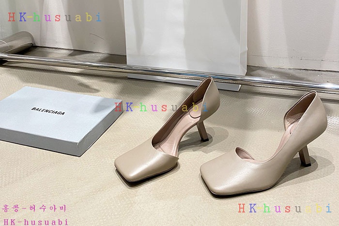 NEW 발렌시아가 신발 신상 B 555218