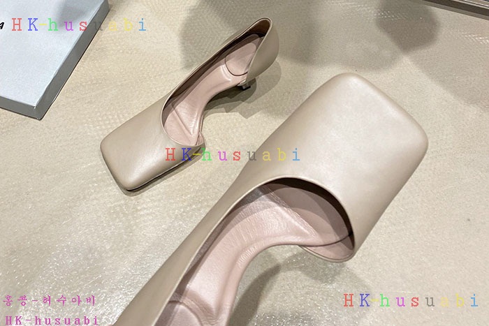 NEW 발렌시아가 신발 신상 B 555218
