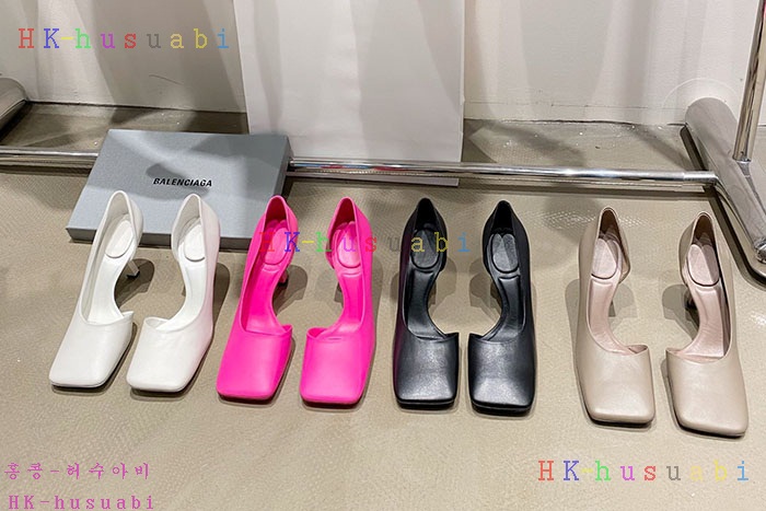 NEW 발렌시아가 신발 신상 B 555218