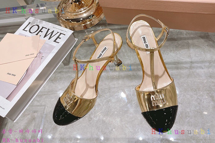 NEW 미우미우 신발 신상 MU 8857221
