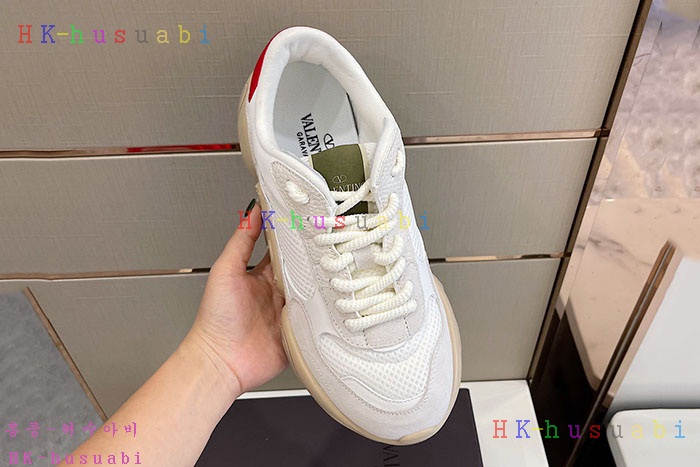 NEW 발렌티노 스니커즈 신상 V 552111