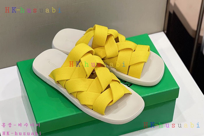 NEW 보테가베네타 샌들 신상 BV 855200