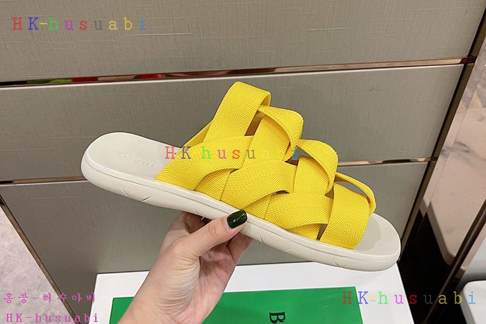 NEW 보테가베네타 샌들 신상 BV 855200