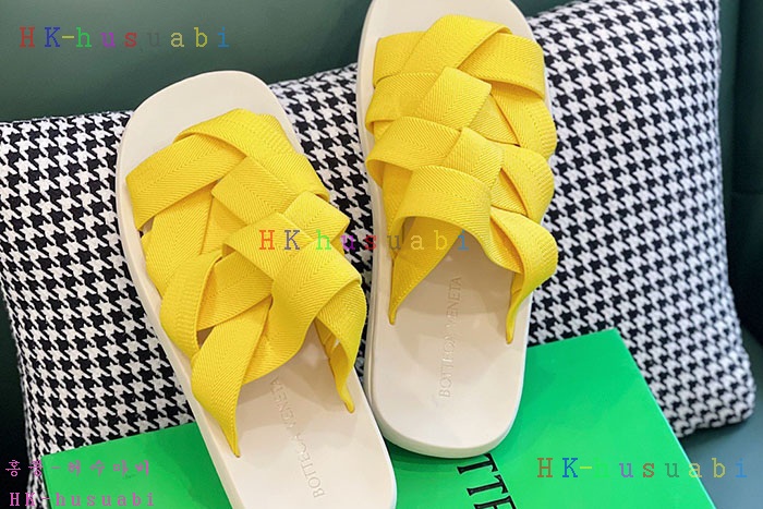 NEW 보테가베네타 샌들 신상 BV 855200