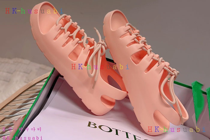 NEW 보테가베네타 신발 신상 BV 1855003