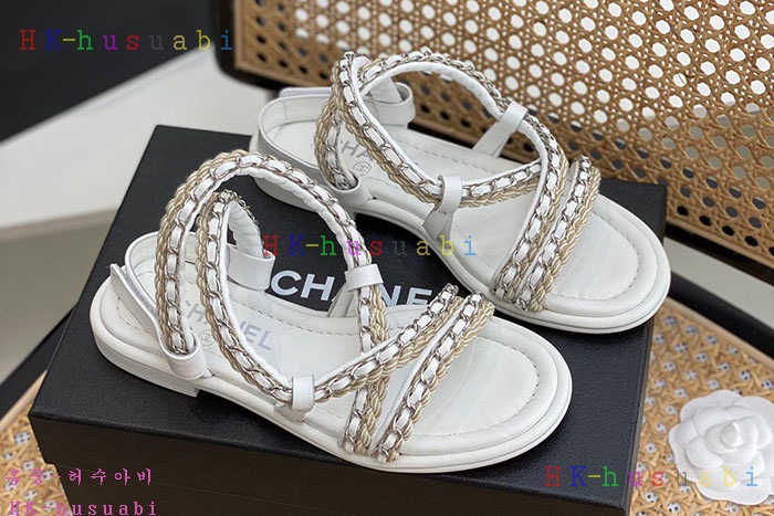 NEW 샤넬 샌들 신상 C 724411